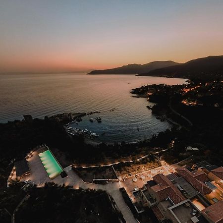 Diapori Suites Hotel Кардамили Экстерьер фото